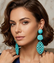 Load image into Gallery viewer, FRANCINE BRAMLI TURQUOISE TRELLIS FLOWER RESIN CLIP ON EARRINGS