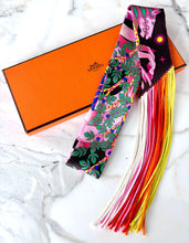 Load image into Gallery viewer, HERMES RARE PINK FRINGED SILK TWILLY LA SOURCE DE PEGASE