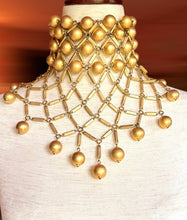 Load image into Gallery viewer, POGGI PARIS CHOKER BIB NECKLACE EARRING SPECTACULAR SET VINTAGE 1980’s.