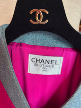 Load image into Gallery viewer, CHANEL 1991 AUTUMN HOT PINK BOUCLE TWEED DENIM JEAN CONTRAST JACKET