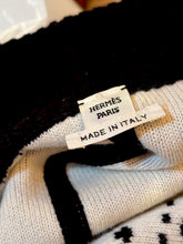 Load image into Gallery viewer, HERMÈS CASHMERE 2023 COAT JACKET BRIDES DE GALA