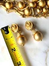 Load image into Gallery viewer, POGGI PARIS CHOKER BIB NECKLACE EARRING SPECTACULAR SET VINTAGE 1980’s.