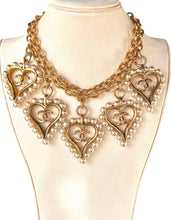 Load image into Gallery viewer, CHANEL MASSIVE CC LOGO 1992 GRIPOIX PEARL VINTAGE NECKLACE