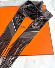 Load image into Gallery viewer, HERMES FRINGED BEADED TWILLY SILK LEATHER FRINGE LES GUEPARDS
