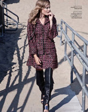 Load image into Gallery viewer, CHANEL LESAGE PINK RIBBON TWEED 2013 RUNWAY JACKET SKIRT SET