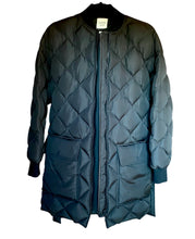 Load image into Gallery viewer, HERMÈS LONG DIAMOND QUILTED DOWN PUFFER COAT JACKET NEW $4,425