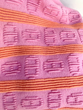 Load image into Gallery viewer, HERMÈS CHAÎNE D’ANCRE PINK 2023 CASHMERE SWEATER NEW WITH TAGS