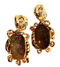 Load image into Gallery viewer, FRENCH 1980s BAROQUE RED EMERALD RESIN EARRINGS CUFF SET