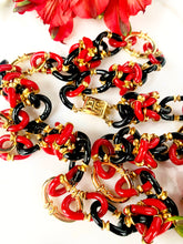 Load image into Gallery viewer, ARCHIMEDE SEGUSO FOR CHANEL COUTURE RED AND BLACK GLASS CLUSTER LINK NECKLACE 1960s