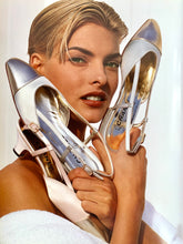 Load image into Gallery viewer, CHANEL 1991 SPRING SUMMER CATALOGUE SCUBA LINDA EVANGELISTA CHRISTY TURLINGTON