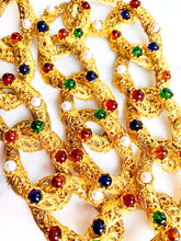 Load image into Gallery viewer, CHANEL IMPORTANT MULTI-COLOUR GRIPOIX FILIGREE PEARL 1991 ADVERTISEMENT NECKLACE