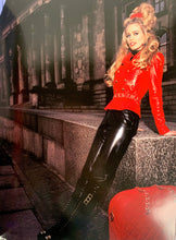 Load image into Gallery viewer, CHANEL 1992 - 1993 AUTUMN WINTER COLLECTION CATALOGUE CLAUDIA SCHIFFER