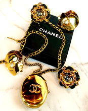 Load image into Gallery viewer, CHANEL RARE JUMBO LOCKET WITH LEATHER GILT CHAIN NECKLACE 1994