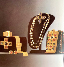 Load image into Gallery viewer, CHANEL 1992 - 1995 FOUR CATALOGUES "LA LETTRE DE LA MODE" CLAUDIA SCHIFFER