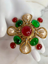 Load image into Gallery viewer, CHANEL MASSIVE GRIPOIX POURED GLASS PENDANT BROOCH