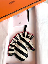 Load image into Gallery viewer, HERMÈS MILO LEATHER GEE GEE SAVANNAH BAG CHARM CRAIE NOIR ROSE MEXICO