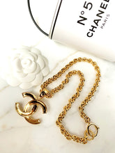 Load image into Gallery viewer, CHANEL CLASSIC 1994 CC ICONIC NECKLACE