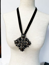 Load image into Gallery viewer, CHANEL MASSIVE RUNWAY RESIN AND VELVET 2008 RUTHENIUM NECKLACE CHOKER NEW WITH TAGS