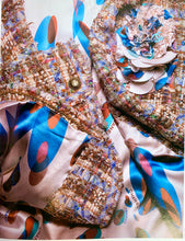 Load image into Gallery viewer, STILETTO 2005 CHANEL LIMITED EDITION COLLECTOR'S BOOK MAGAZINE