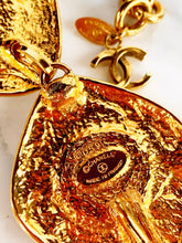 Load image into Gallery viewer, CHANEL BLACK GRIPOIX GLASS ORNATE ARABESQUE JEWELED BELT NECKLACE