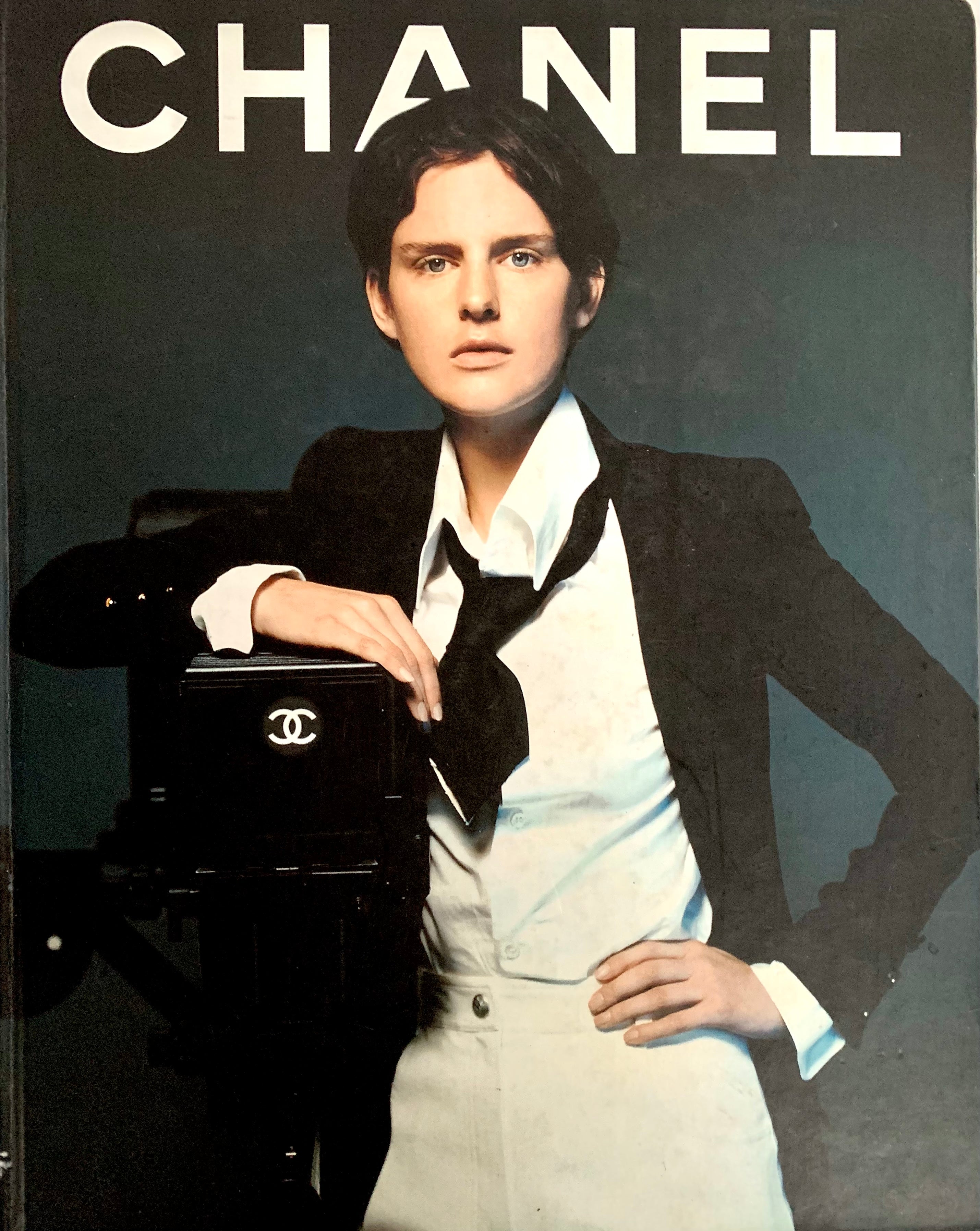 CHANEL シャネル　カタログ　1996 - 1997 CHANEL シャネル 1996～1997年 カタログ ポスター 全25枚あり