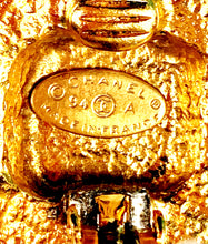 Load image into Gallery viewer, CHANEL RARE TURQUOISE GRIPOIX GLASS PEARL EARRING