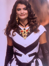 Load image into Gallery viewer, CHANEL MASSIVE BAROQUE GRIPOIX PEARL CROSS NECKLACE BROOCH VICTOIRE DE CASTELLANE