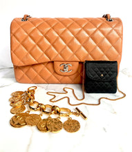 Load image into Gallery viewer, CHANEL “MODE ET MAQUILLAGE” VINTAGE MICRO MINI BAG NECKLACE LEATHER 1988 PRISTINE