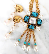 Load image into Gallery viewer, CHANEL RARE GOOSSENS MASSIVE TURQUOISE GRIPOIX GLASS PEARLS TASSEL NECKLACE