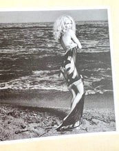 Load image into Gallery viewer, CHANEL 2008 SPRING SUMMER HARDCOVER CLAUDIA SCHIFFER ART BOOK CATALOGUE