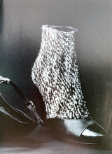 Load image into Gallery viewer, CHANEL 2004 AUTUMN WINTER PRE-COLLECTION CATALOGUE WITH PRICE LIST