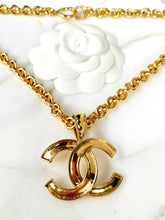 Load image into Gallery viewer, CHANEL CLASSIC 1994 CC ICONIC NECKLACE