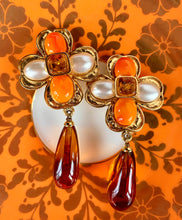 Load image into Gallery viewer, CHANEL CORAL AMBER GRIPOIX GLASS FLOWER DANGLE EARRING 1994
