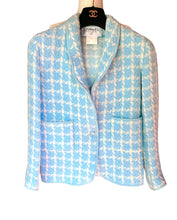 Load image into Gallery viewer, CHANEL ICONIC BABY BLUE BOUCLÉ RUNWAY JACKET 1996 SPRING SUMMER