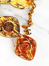 Load image into Gallery viewer, CHANEL BLACK GRIPOIX GLASS ORNATE ARABESQUE JEWELED BELT NECKLACE
