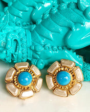 Load image into Gallery viewer, CHANEL RARE TURQUOISE GRIPOIX GLASS PEARL EARRING