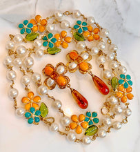 Load image into Gallery viewer, CHANEL CORAL AMBER GRIPOIX GLASS FLOWER DANGLE EARRING 1994