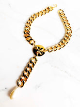 Load image into Gallery viewer, CHANEL IMPORTANT MEDALLION COLLAR WITH BAROQUE GRIPOIX PEARL DANGLE