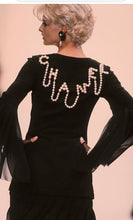 Load image into Gallery viewer, CHANEL 1991 AUTUMN RARE ICONIC PEARL LETTERS BROOCH
