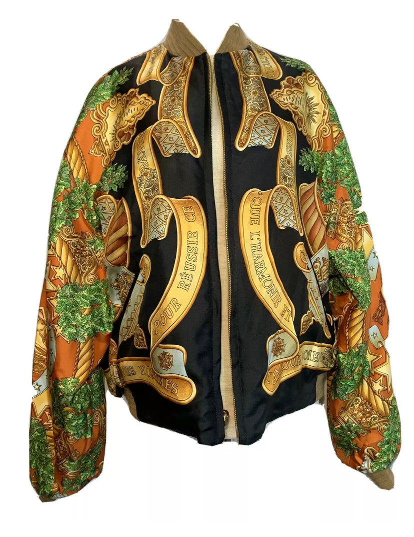 HERMES SPECTACULAR AND RARE VINTAGE SCARF JACKET – The Paris