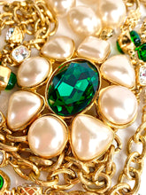 Load image into Gallery viewer, CHANEL RARE MASSIVE EMERALD GRIPOIX GLASS PEARL NECKLACE 1991