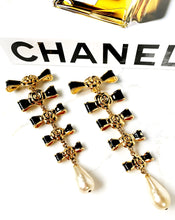 Load image into Gallery viewer, CHANEL ICONIC MASSIVE BOW CAMELLIA SHOULDER DUSTER 1990 EARRING