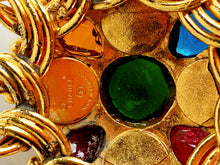 Load image into Gallery viewer, CHANEL RUNWAY MASSIVE GRIPOIX POURED GLASS PENDANT BROOCH