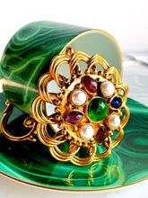 Load image into Gallery viewer, CHANEL RUNWAY MASSIVE GRIPOIX POURED GLASS PENDANT BROOCH