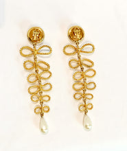 Load image into Gallery viewer, CHANEL BOW GRIPOIX PEARL XXL LONG DANGLE ROPE EARRING