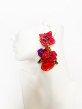 Load image into Gallery viewer, KALINGER PARIS DRAMATIC RED PINK FLORAL BOUQUET VINTAGE EARRINGS 1980's