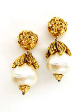 Load image into Gallery viewer, FRENCH VINTAGE 1980s MASSIVE MOLTEN GILT "PEARL" DROP EARRING - UNSIGNED