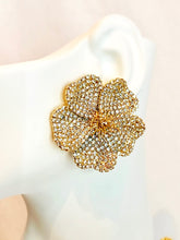 Load image into Gallery viewer, MONTY DON RARE 1980's CRYSTAL AND FAUX PEARL FLOWER EARRINGS NECKLACE DEMI PARURE SET