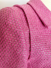 Load image into Gallery viewer, CHANEL BARBIE PINK TWEED JACKET CRUISE 2001 C PRISTINE