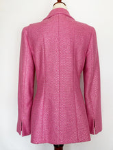 Load image into Gallery viewer, CHANEL BARBIE PINK TWEED JACKET CRUISE 2001 C PRISTINE